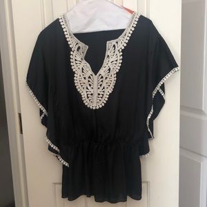 Karlie tunic top with cream lace